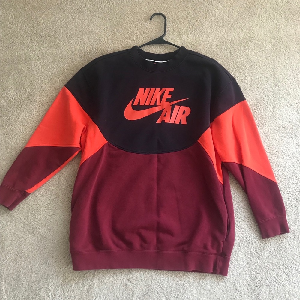 Nike sweatshirt.